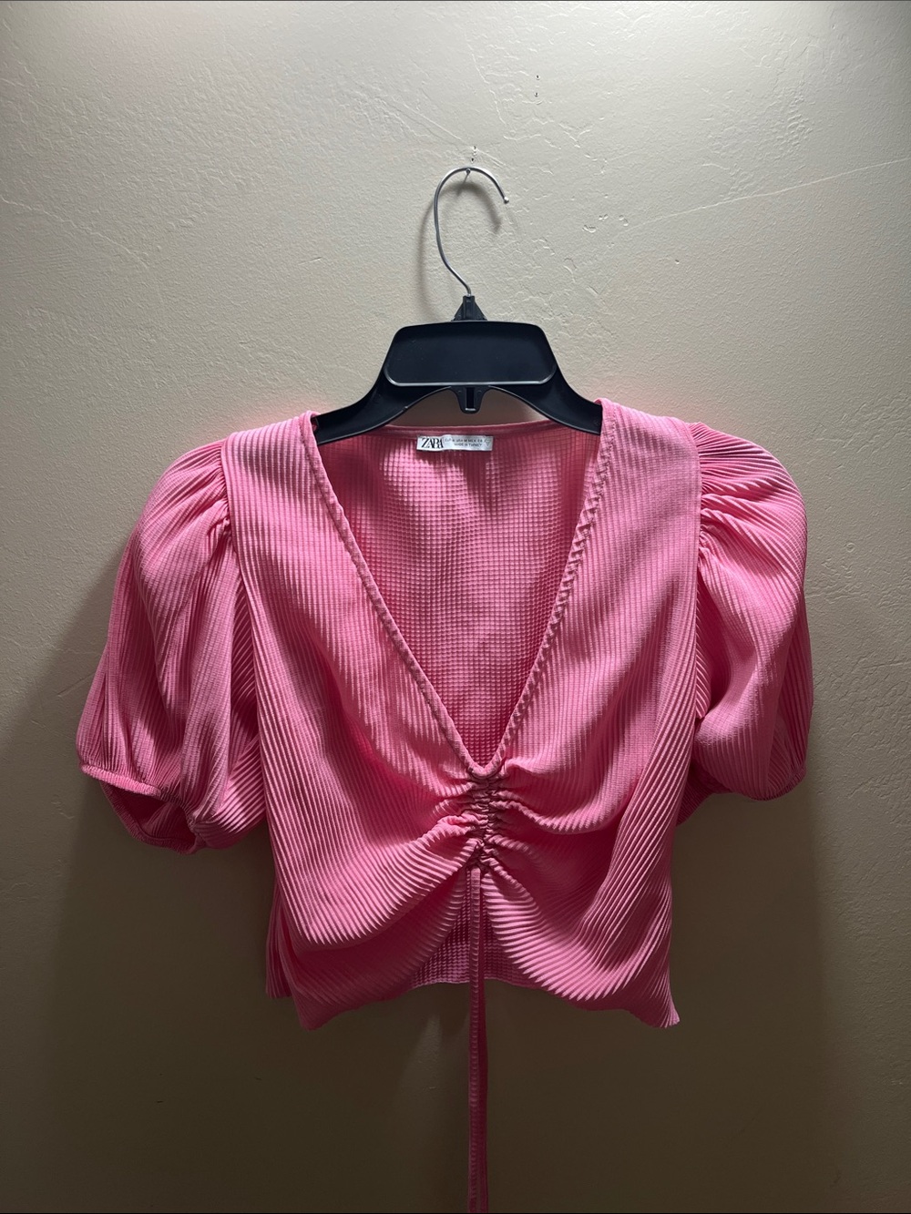 Zara Bubblegum Pink V-Neck Ruched Crop Top